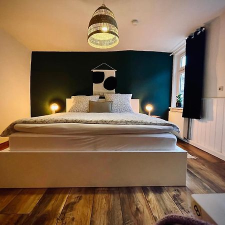 # One Apartment'S / Parkplatz / Schlossplatz Coburg Eksteriør billede