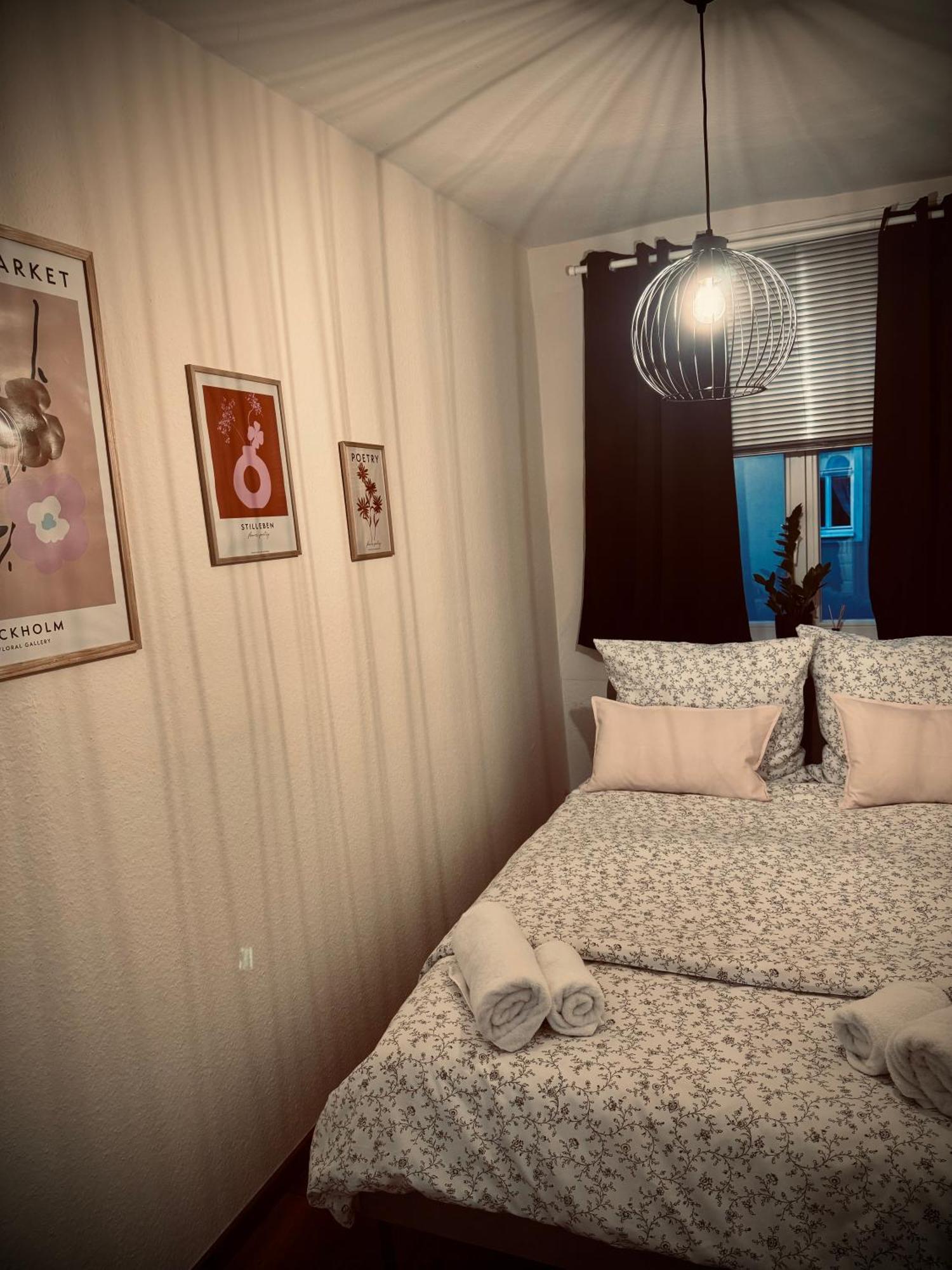 # One Apartment'S / Parkplatz / Schlossplatz Coburg Eksteriør billede